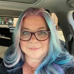 Meet your Posher, Alison